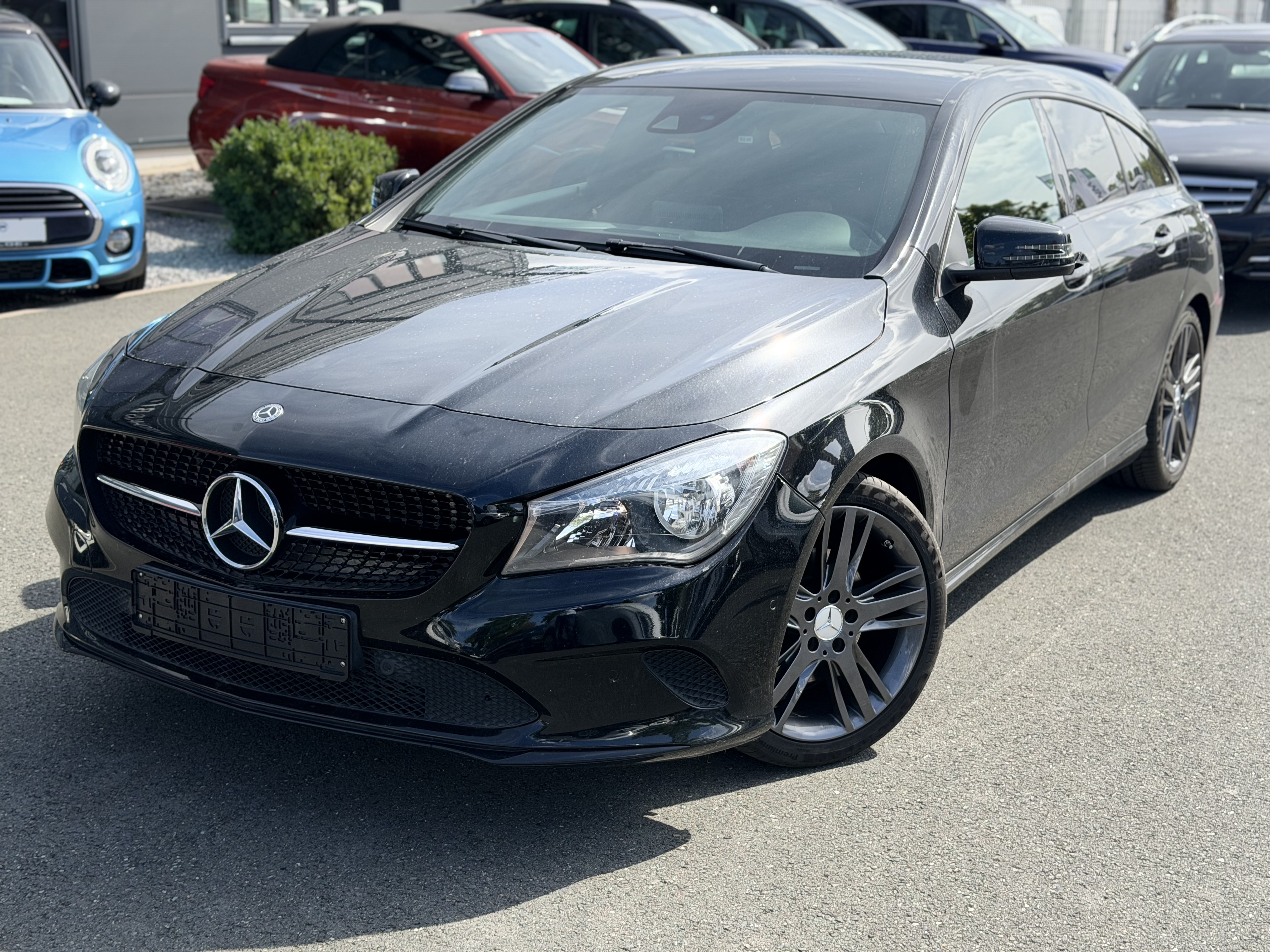 Mercedes-Benz CLA Shooting Brake CLA 200 2017