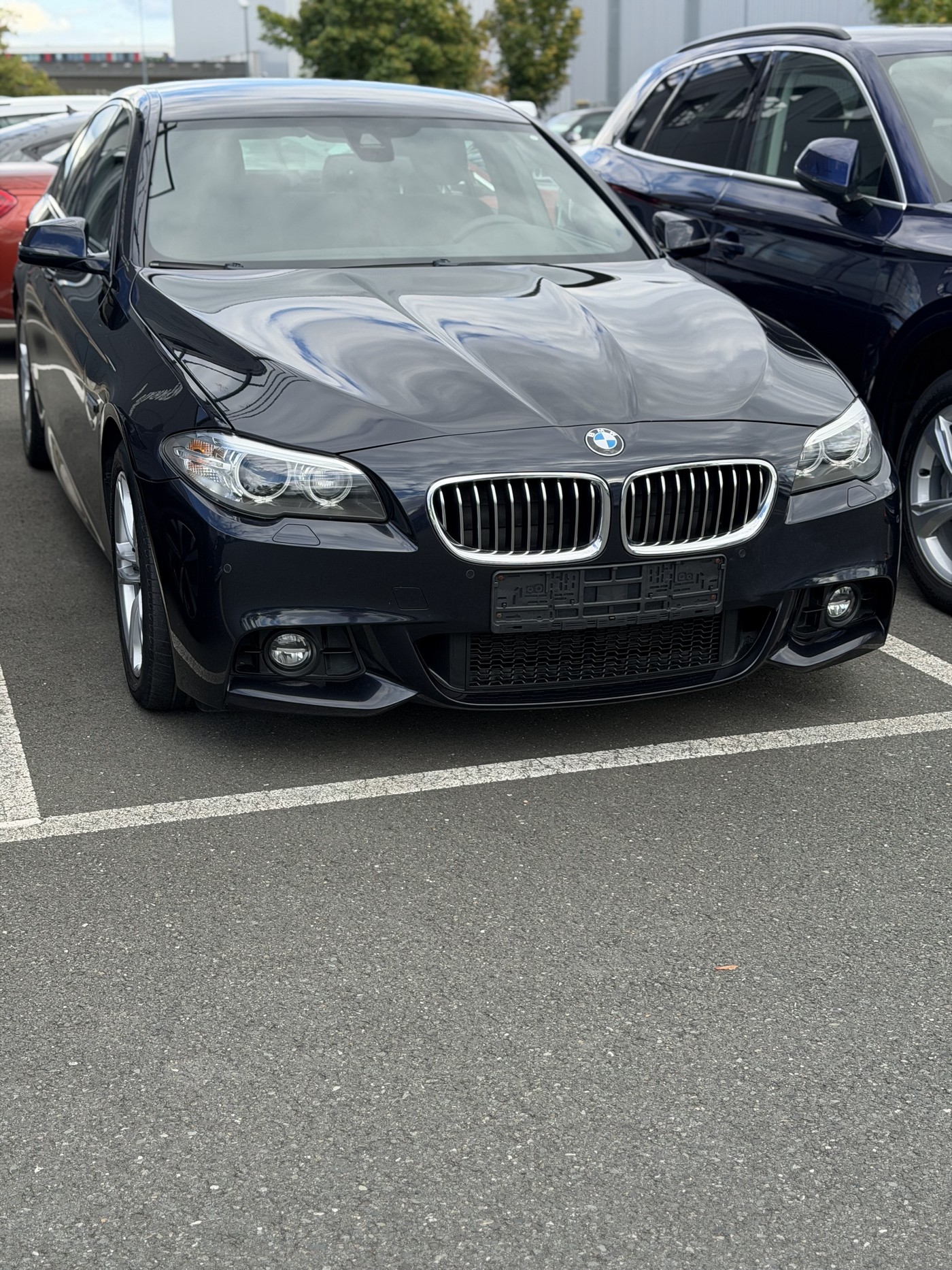 BMW 520 d M Sport-Paket*Leder*Navi*HUD